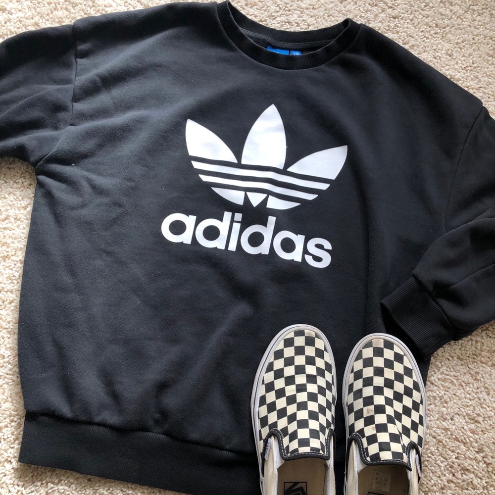 ADIDAS lightweight crew neck